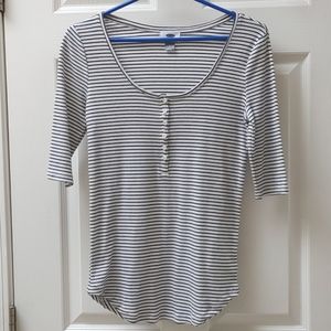 OLD NAVY Scoopneck Tee